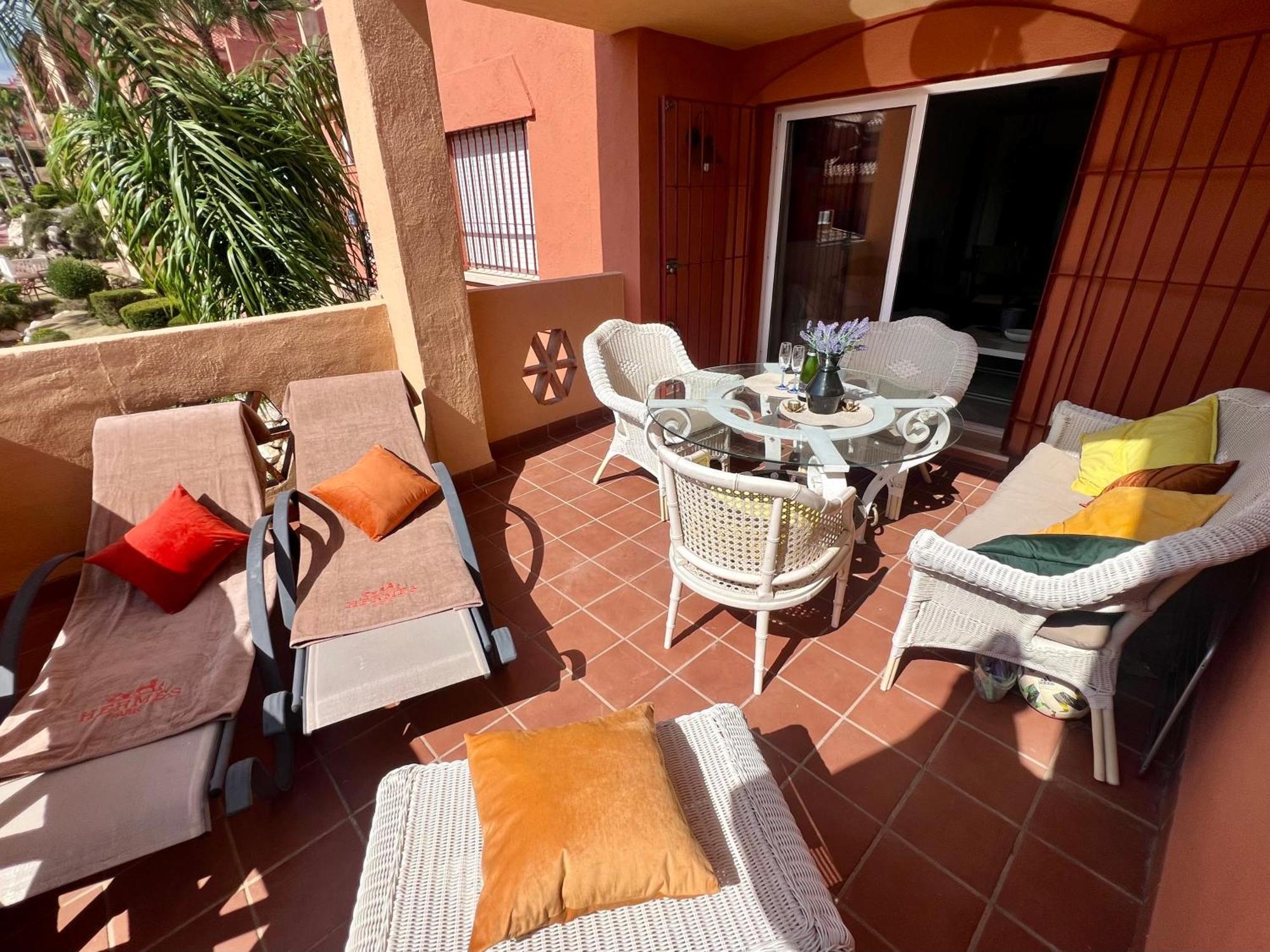 2 Bedroom Apartment Marbella East - La Reserva De Marbella Esterno foto